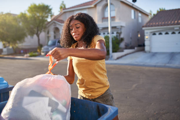Best Mattress Removal Service  in North Amityville, NY